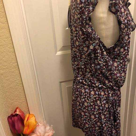 BNWT!! BCBG Ruffled Romper, Sz S - Picture 7 of 8